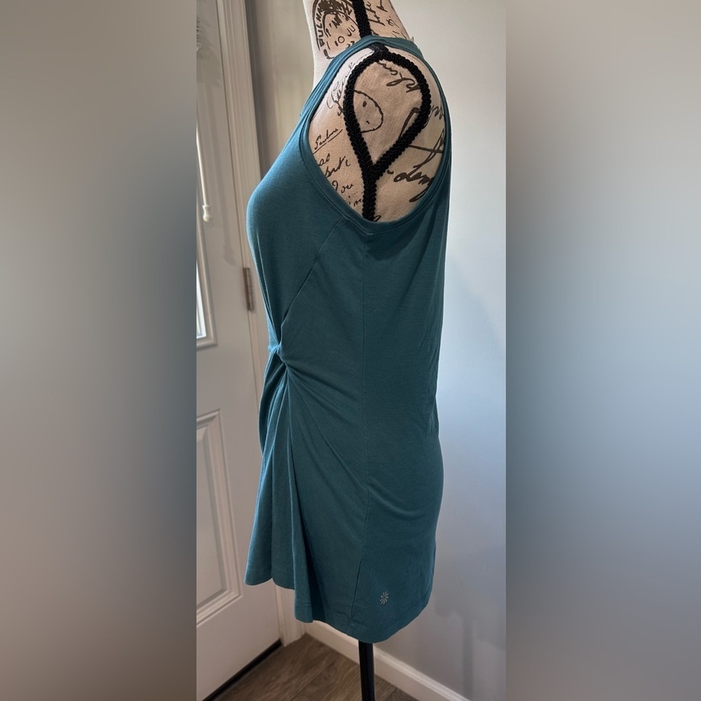 💪Athleta Radiate Twist Tank Top - Borealis Green - Size XS - Picture 5 of 10